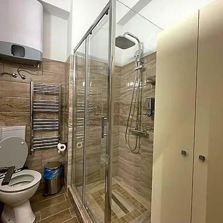 Luxury * Bukurešť